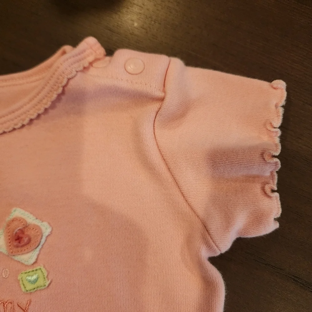 Carter's Pink onesie Size 6 mo